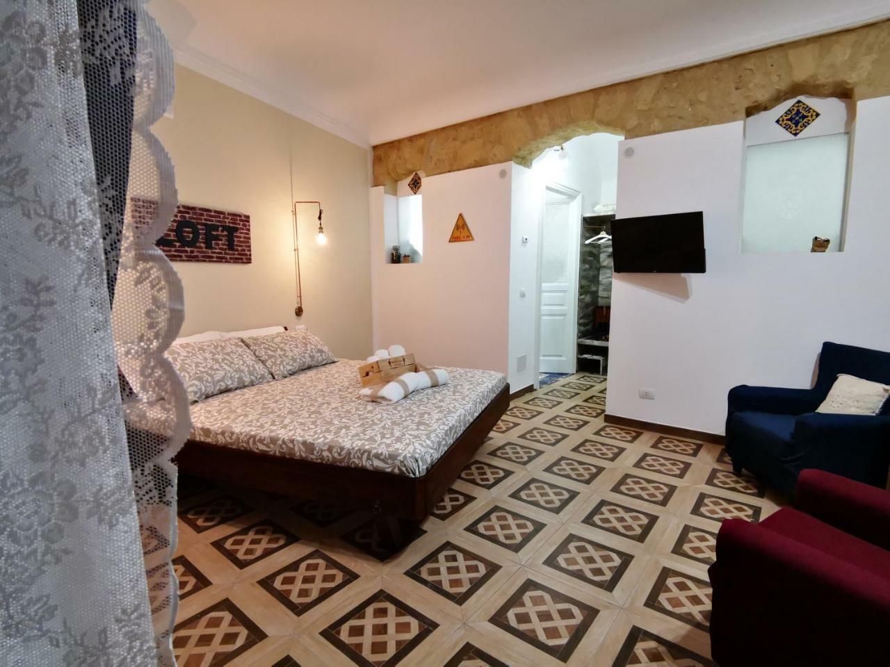 Suite Inn Centro Dimora Storica Enna Exterior foto