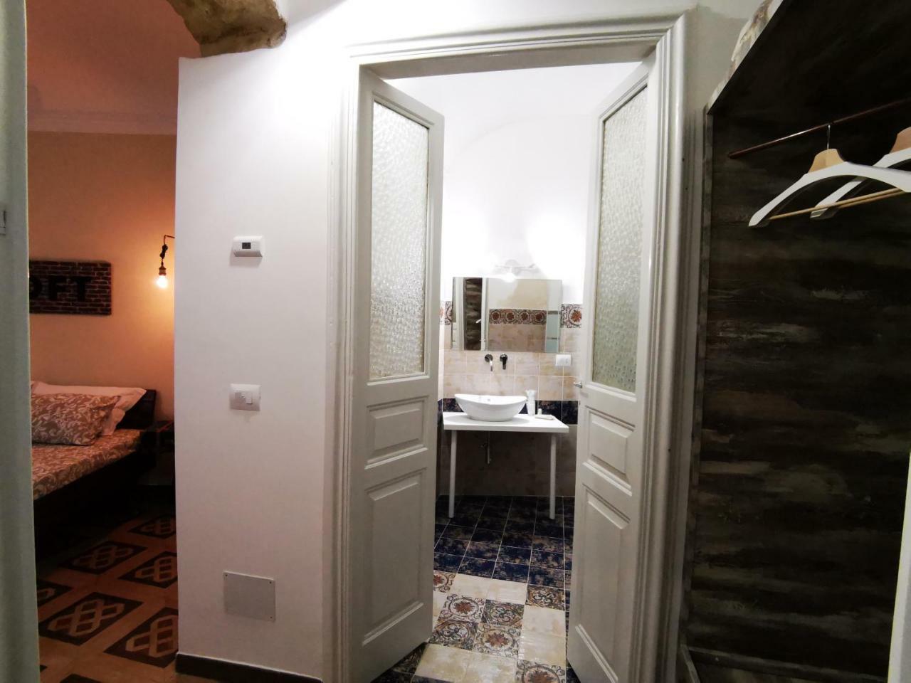 Suite Inn Centro Dimora Storica Enna Exterior foto